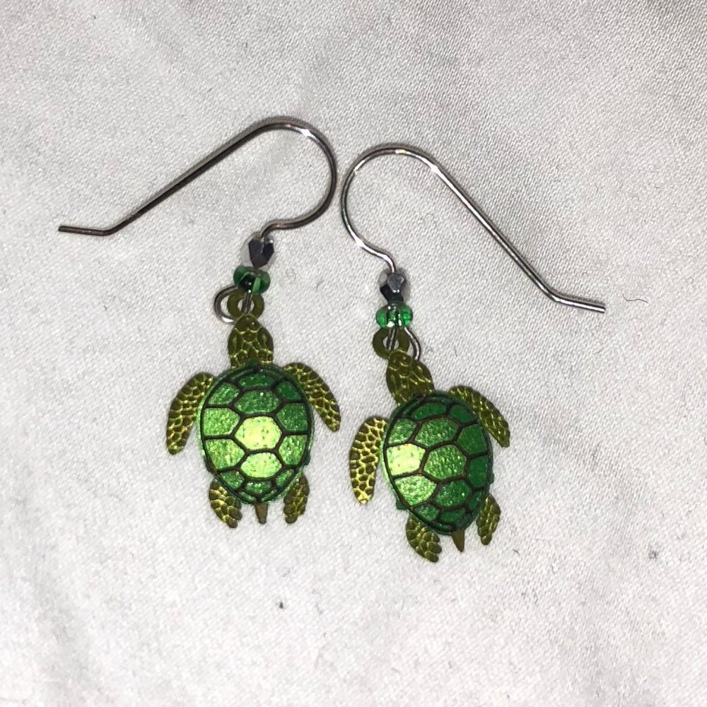 NWOT Sea Turtle Earrings for Girls!
